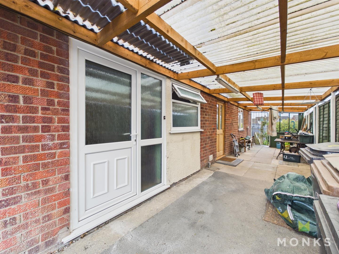 12 Powis Avenue, Oswestry, SY11 2JS For Sale